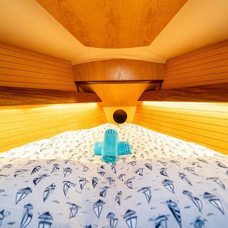 Fortuna In Boat Hotel Marina di Camerota Ngoại thất bức ảnh